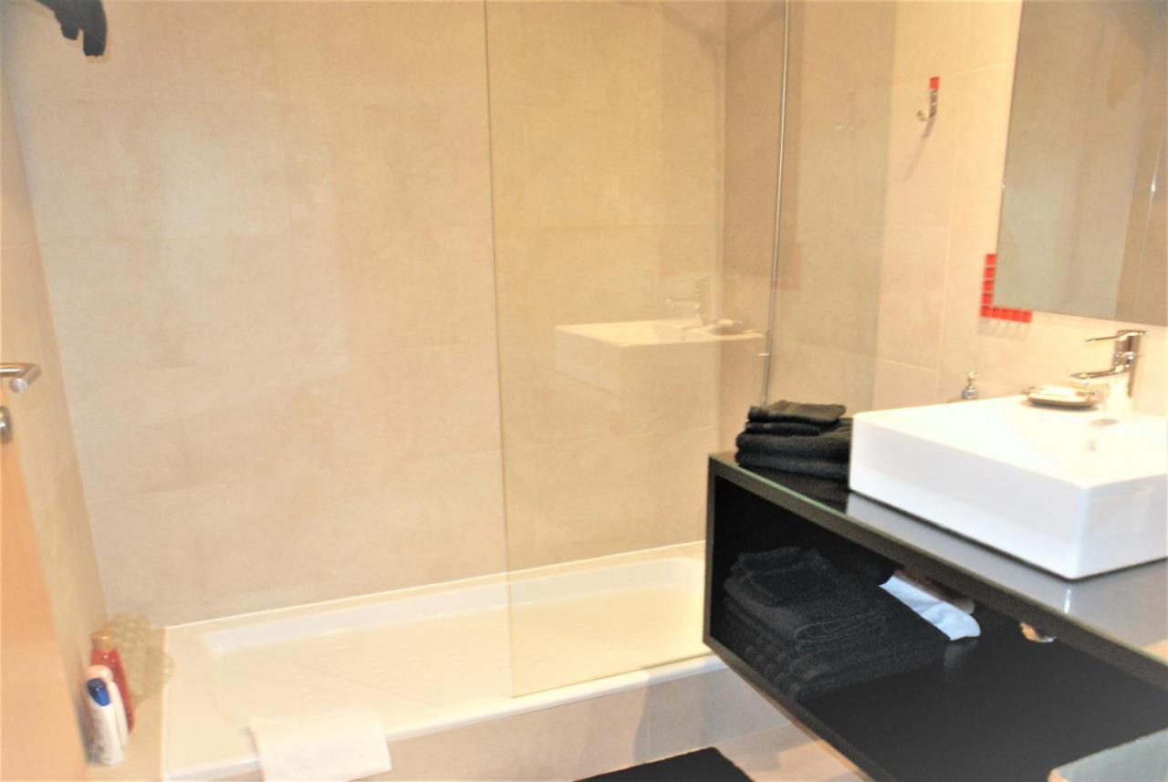Apartamentos Turisticos Rocha Tower 12C Portimao Exterior photo