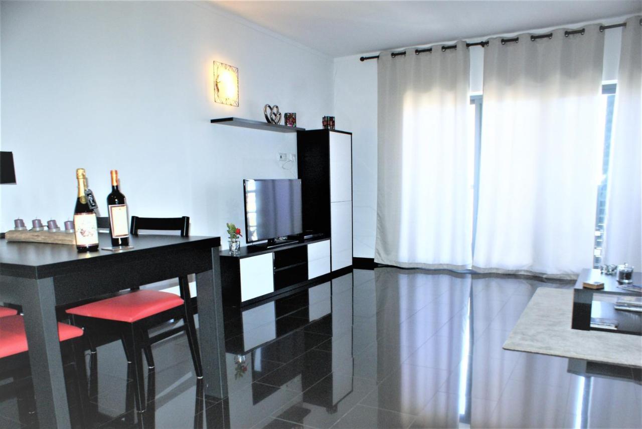 Apartamentos Turisticos Rocha Tower 12C Portimao Exterior photo