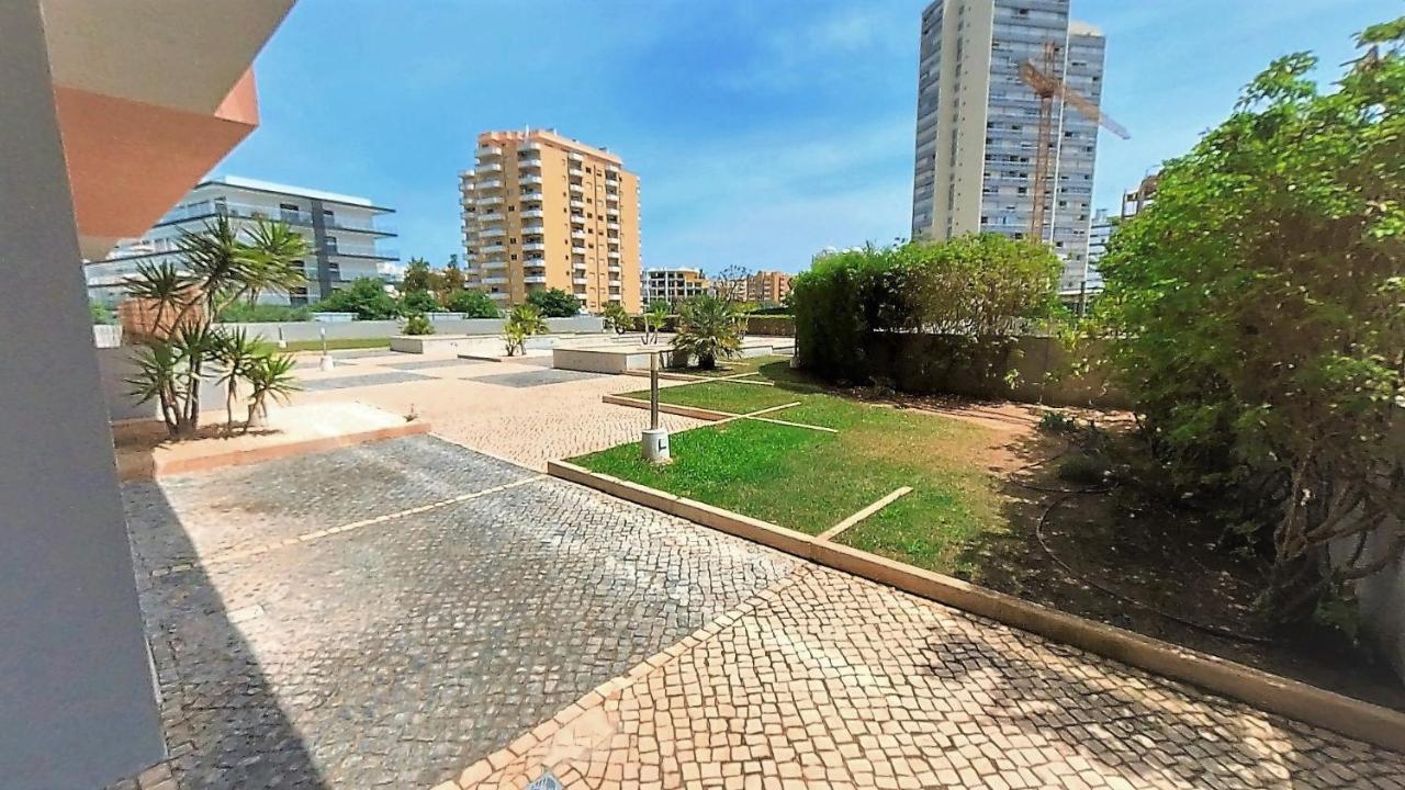 Apartamentos Turisticos Rocha Tower 12C Portimao Exterior photo