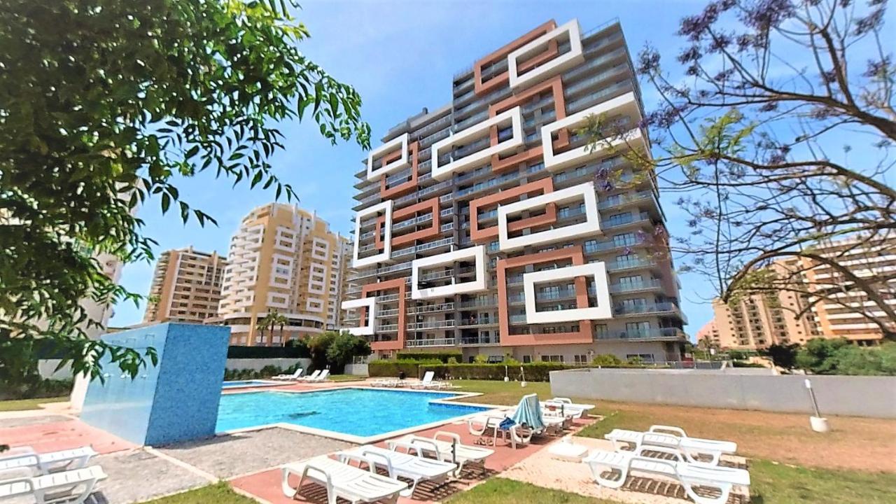 Apartamentos Turisticos Rocha Tower 12C Portimao Exterior photo